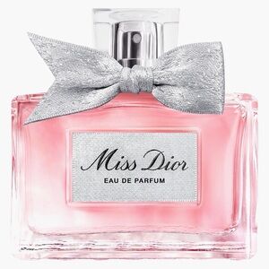 Dior Miss Dior Parfum (80 ml)
We are a Parfumerie in NJ.